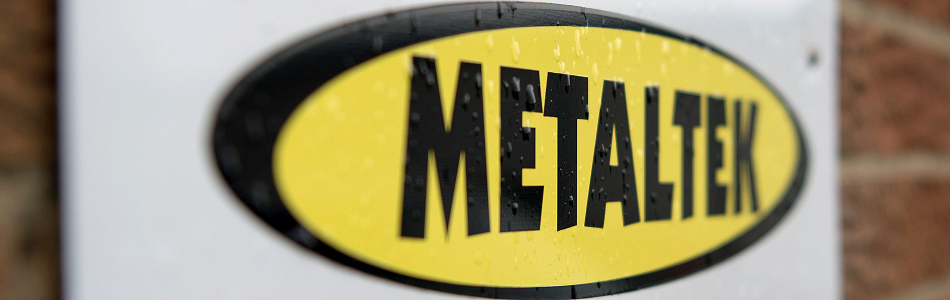 Metaltek banner